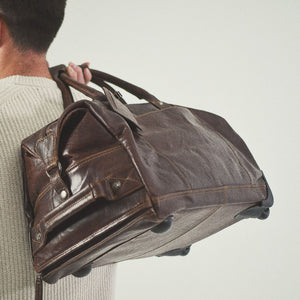 7520brn-lifestyle-M1