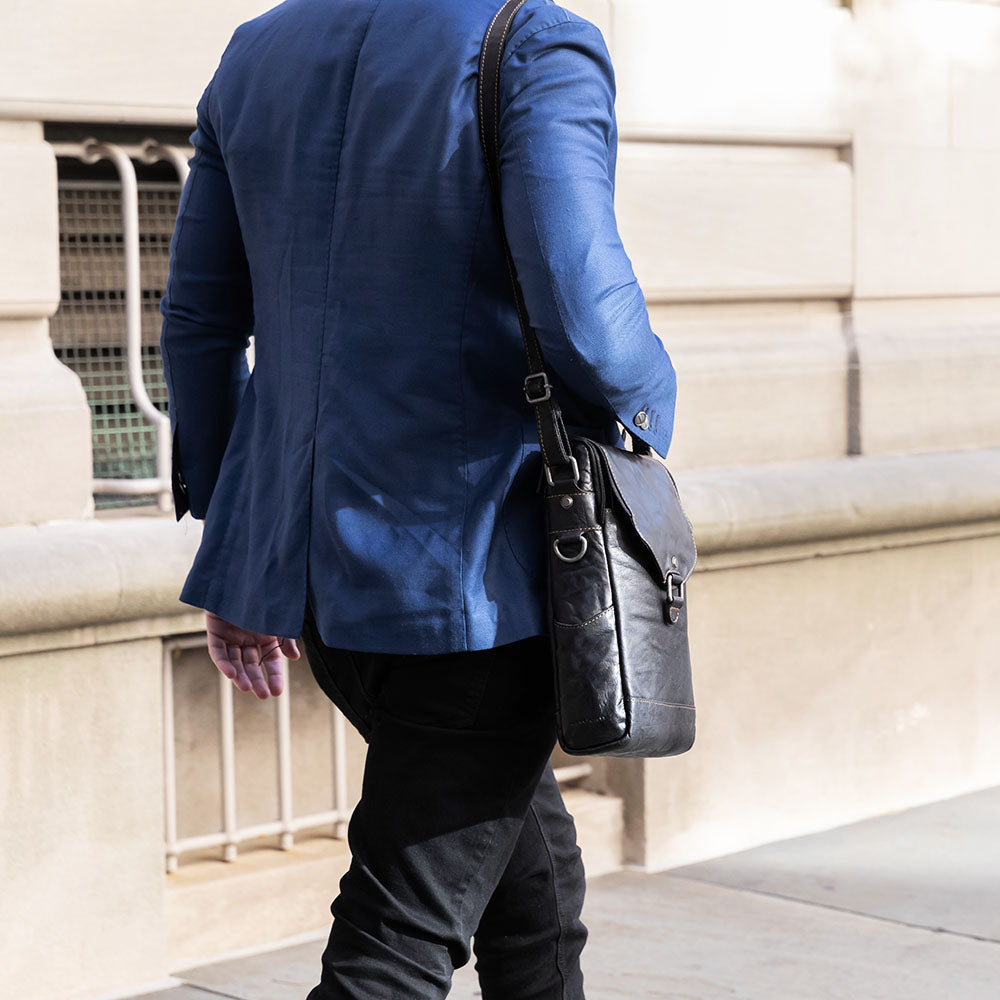 Voyager Crossbody Messenger & Wine Bag #7513 Black Lifestyle 3