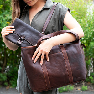 Voyager Wallet on a String #7672 Lifestyle Bundle