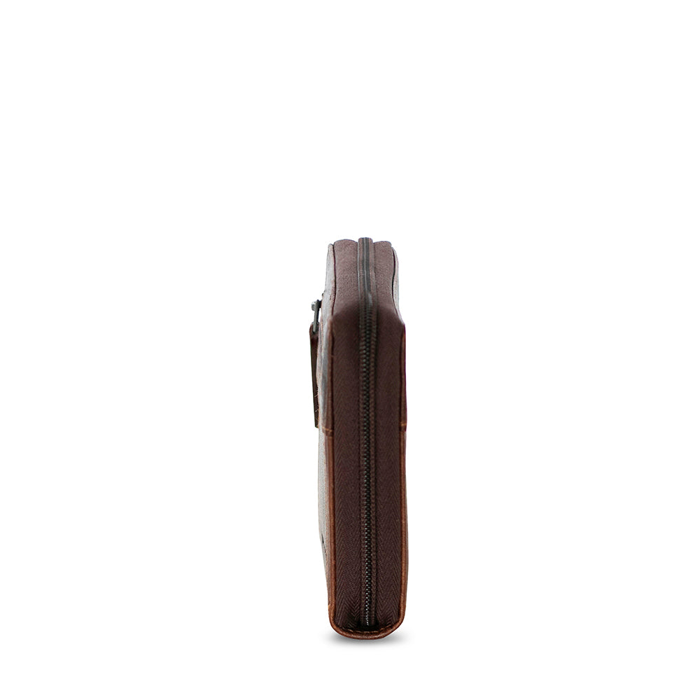 Voyager Large Zip-Around Travel Wallet 7724 Brown Left Side