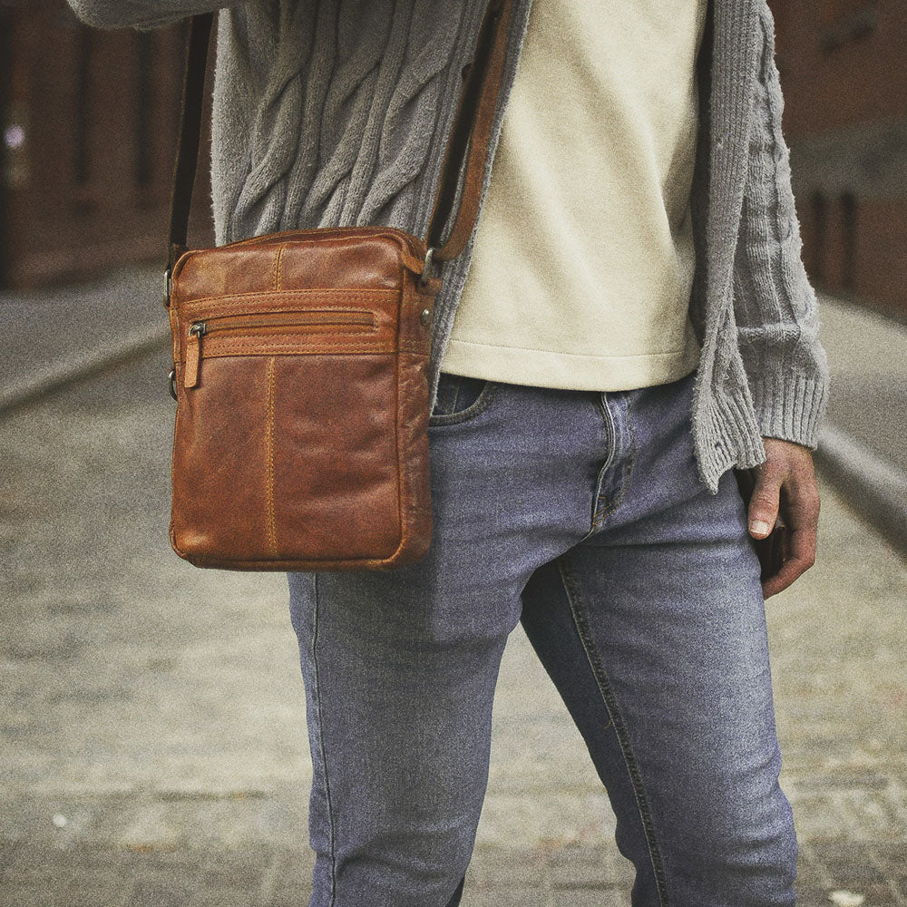 Leather Slim Crossbody Bag - Voyager #7203 | Jack Georges