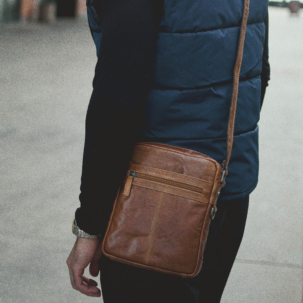 Leather Slim Crossbody Bag - Voyager #7203 | Jack Georges