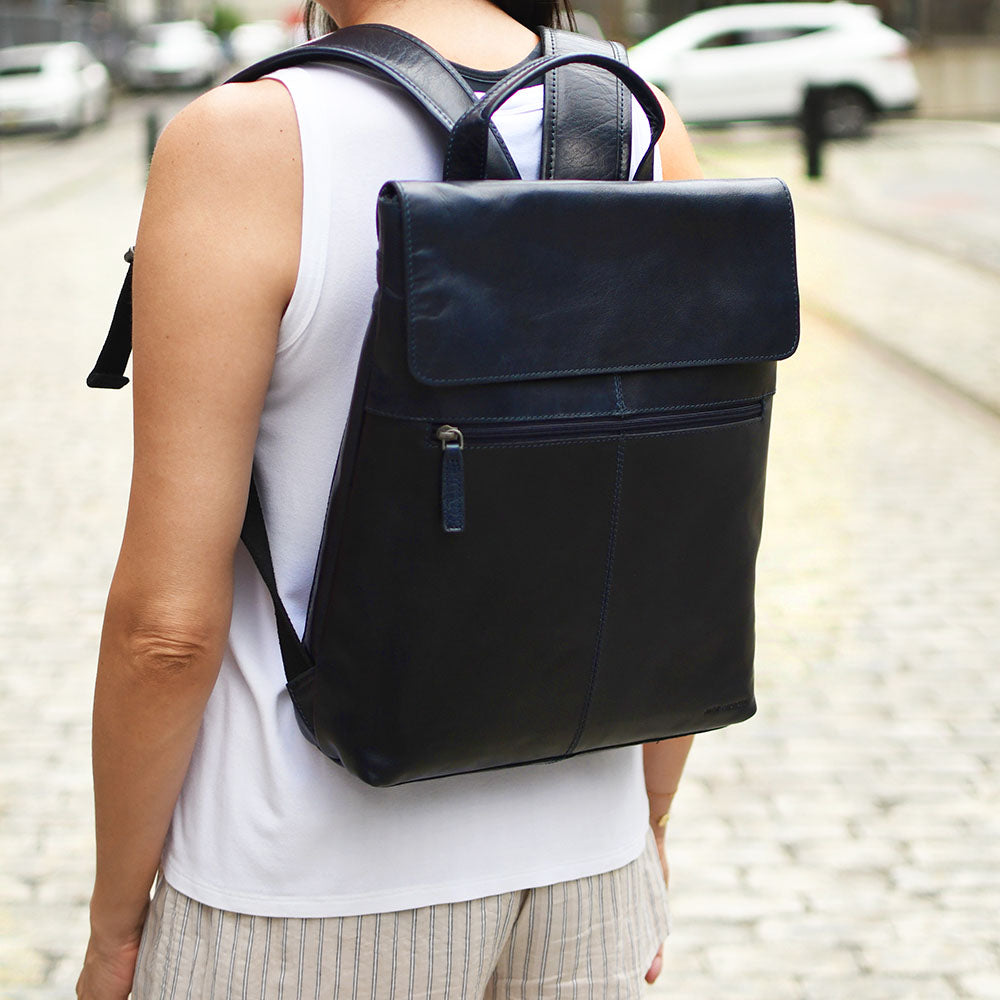 Leather Slim Backpack Voyager Maya #7526
