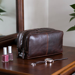Voyager Toiletry Bag #7220 Brown Beauty