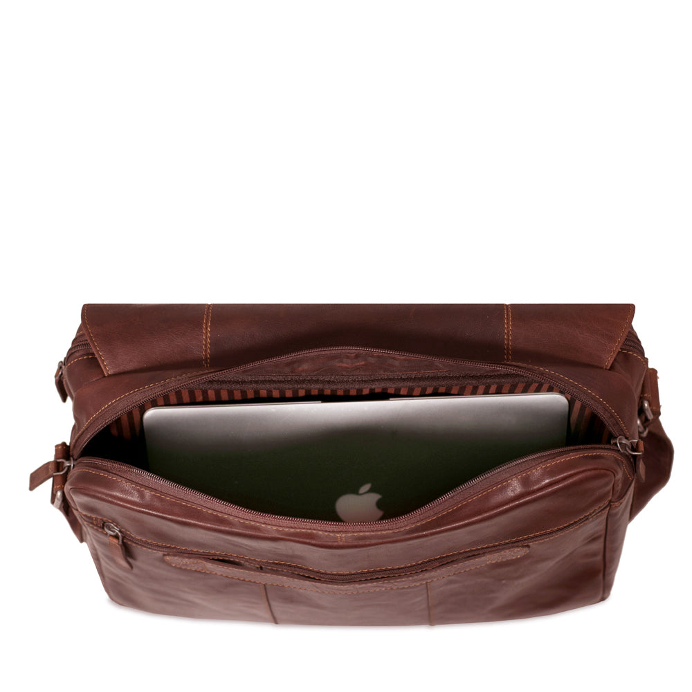 Voyager Large Travel Messenger Bag #7325 Brown Interior Back