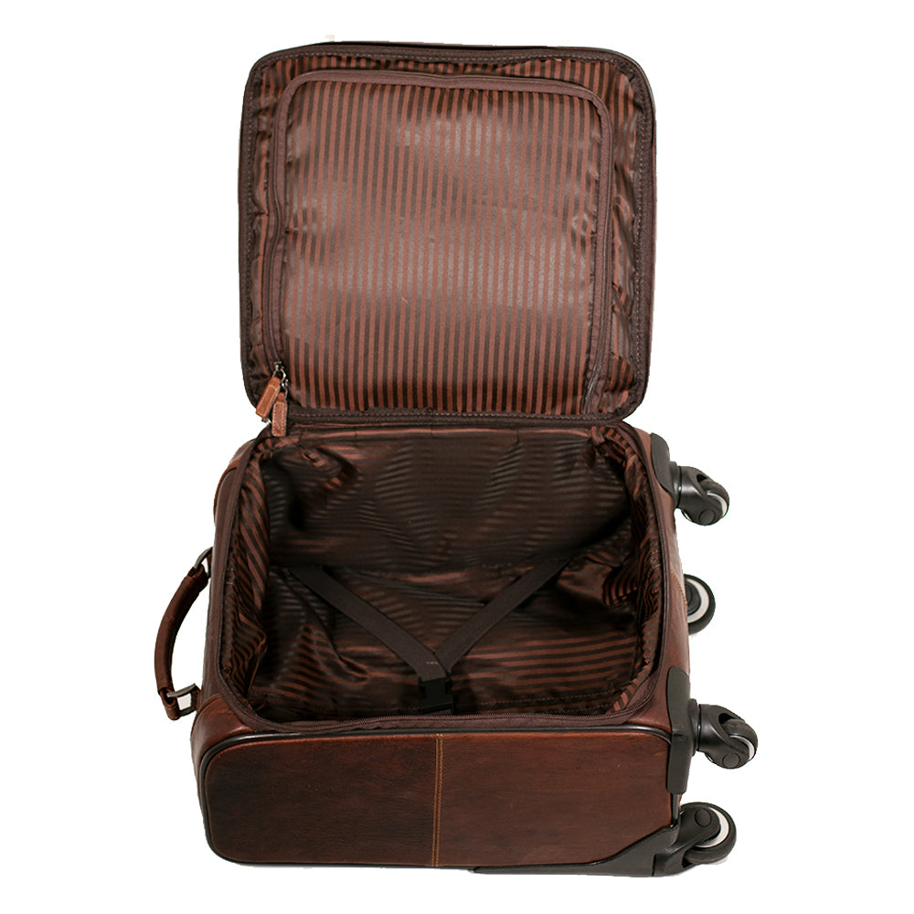 Voyager 18" Wheeler #7518 Brown Compartment